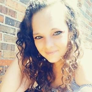 Meet your Posher, Savannah